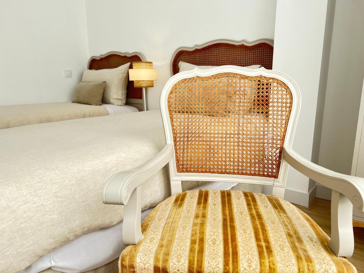 Ansar Suite Torrelavega Exterior photo