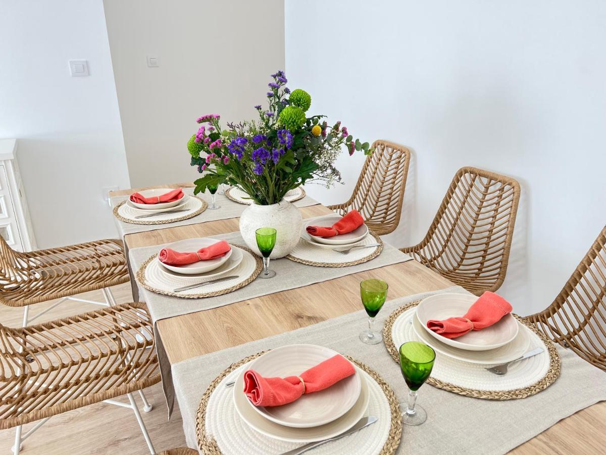 Ansar Suite Torrelavega Exterior photo
